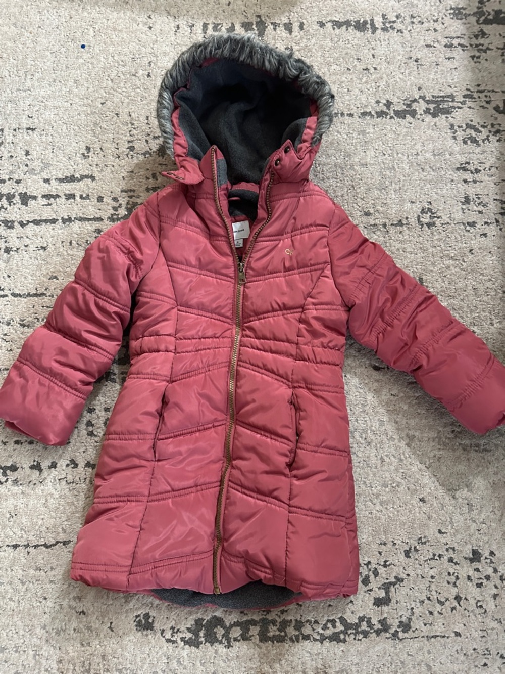 Calvin Klein Jeans Girls' Rose Pink Hooded Puffer Coat with Faux Fur Trim